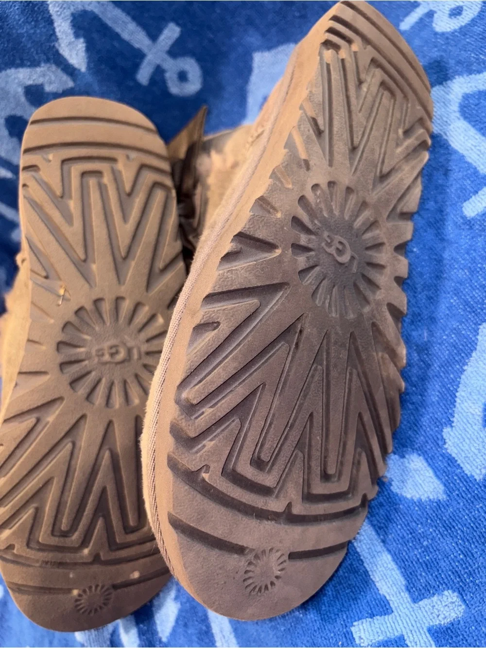 UGG Daelynn Boots